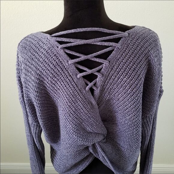 ✨ Pink Republic Twist Back Pullover Sweater✨ - Picture 8 of 12